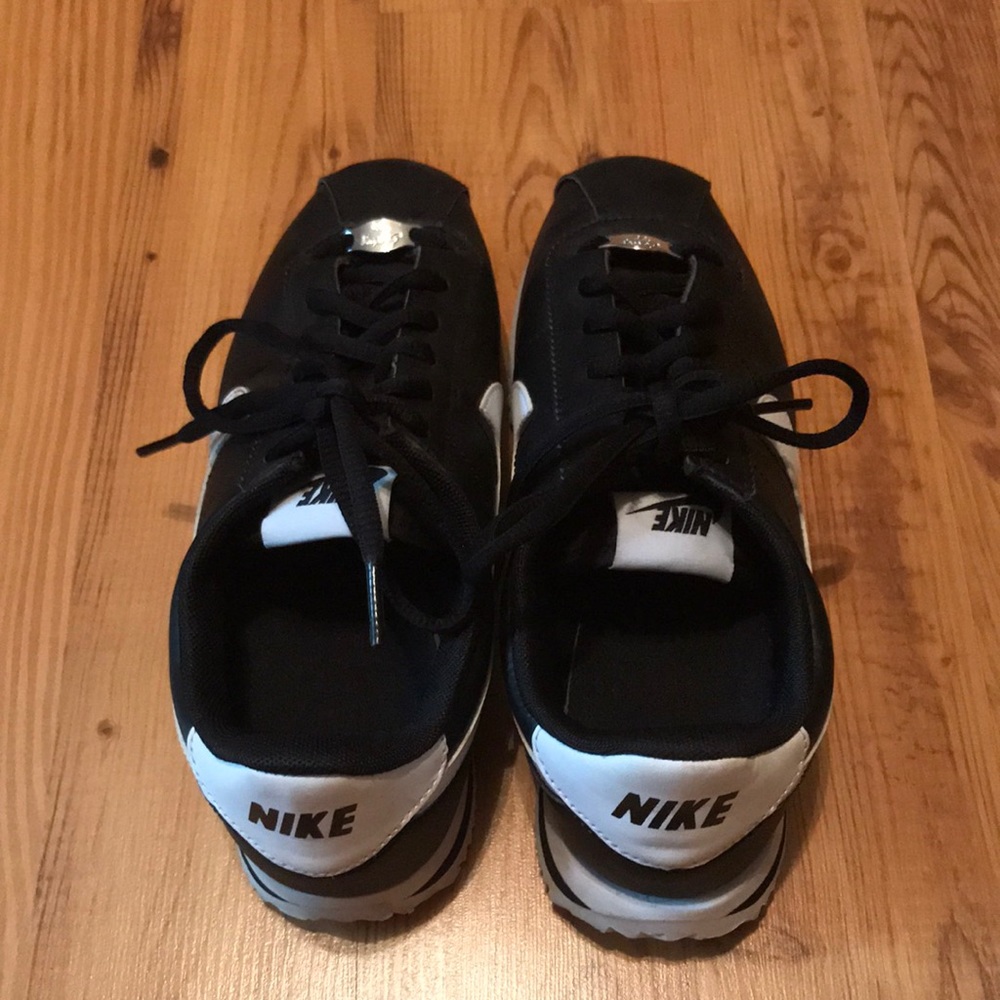 Boys Nike Cortez Basic Sneakers